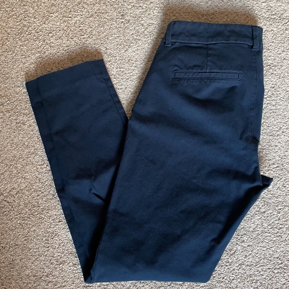 Old Navy Pixie Pants - Picture 2 of 8